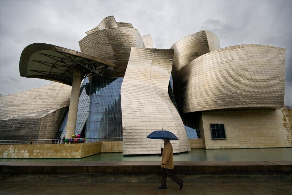 City branding example Guggenheim museum in Bilbao