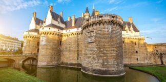 Nantes – City Performance, Brand Strength and Reputation Nantes in rankings on economic performance, city brand strength, sustainability and reputation - how attractive for talent, visitors, investors